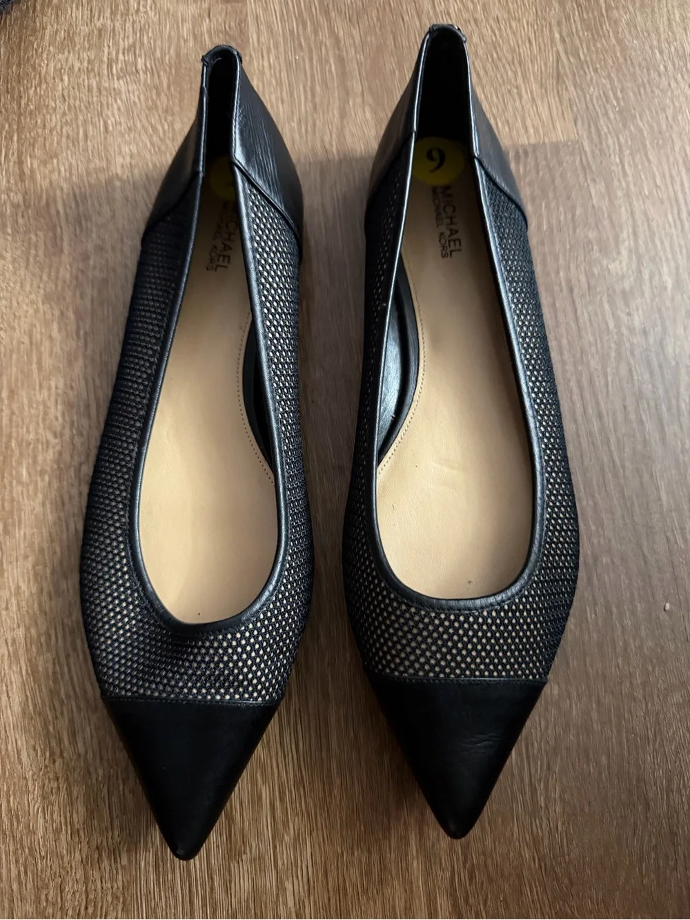 Michael Kors vintage Black Pointed Mesh & Leather Flats 9 NWT